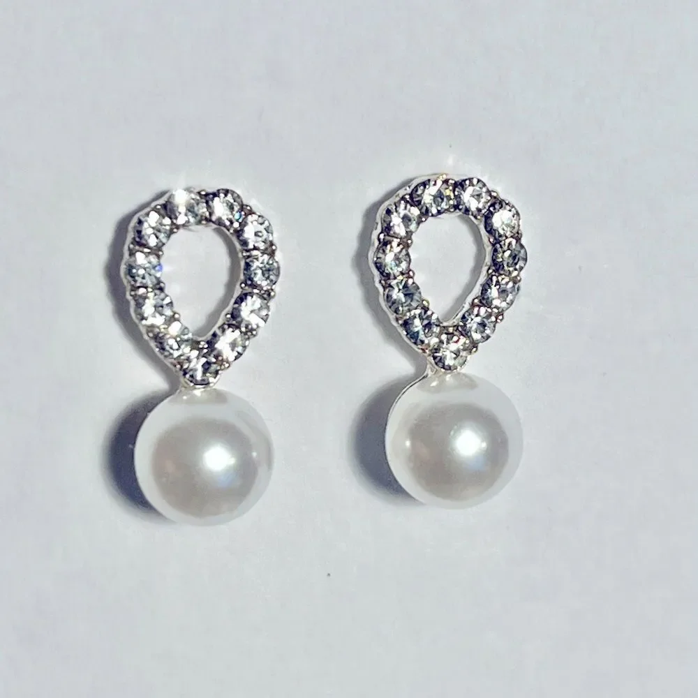 Earrings- Forever Pearl
